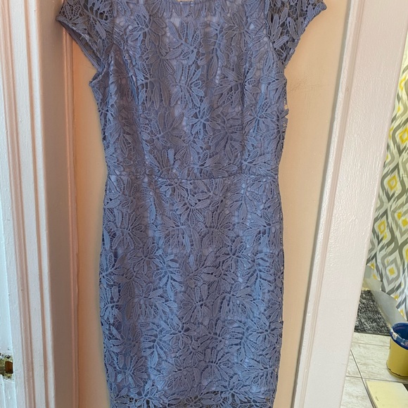 Dress - Picture 1 of 4